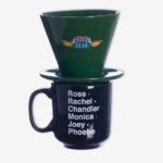 Caneca Friends Com Coador De Cafe Waitress Rachel